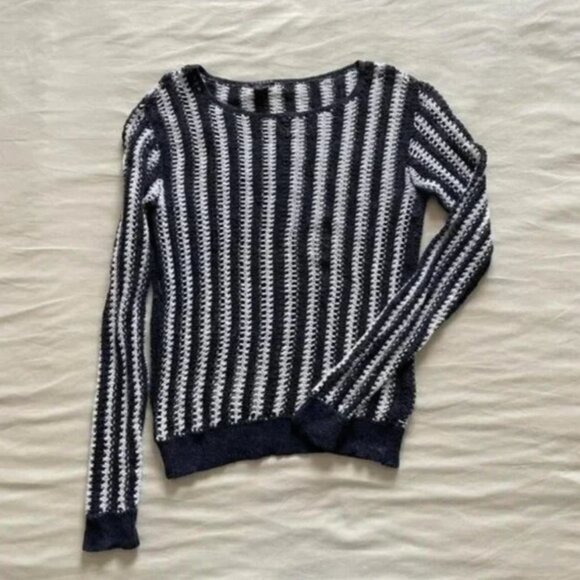 Theory Crochet Striped Sweater (sz L) - Picture 6 of 8